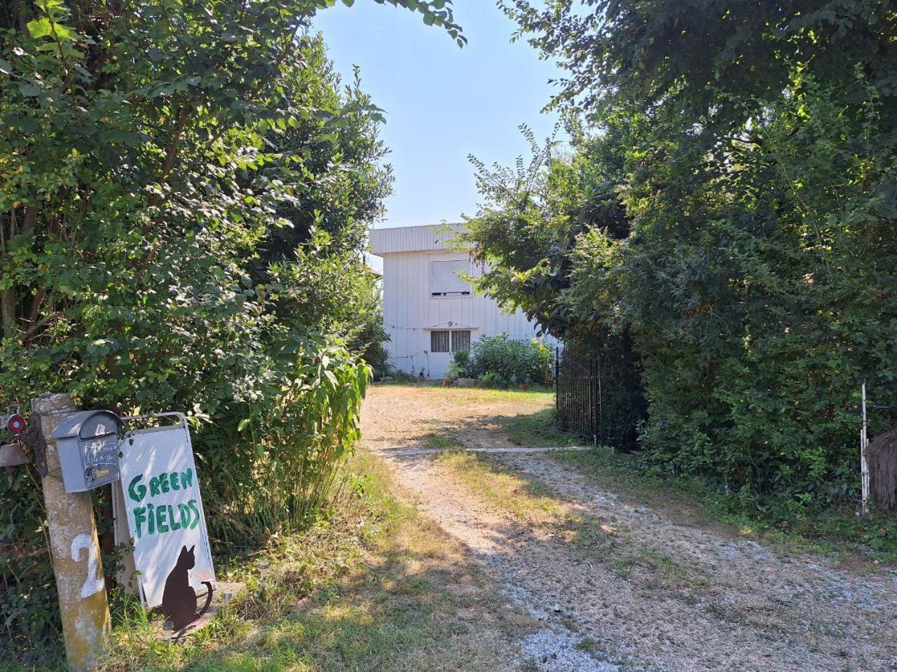 Green Fields Padova Bagian luar foto